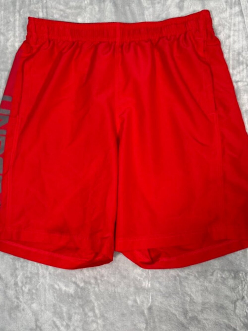 Under Armour Men's Red Woven Wordmark Athletic Shorts Size L